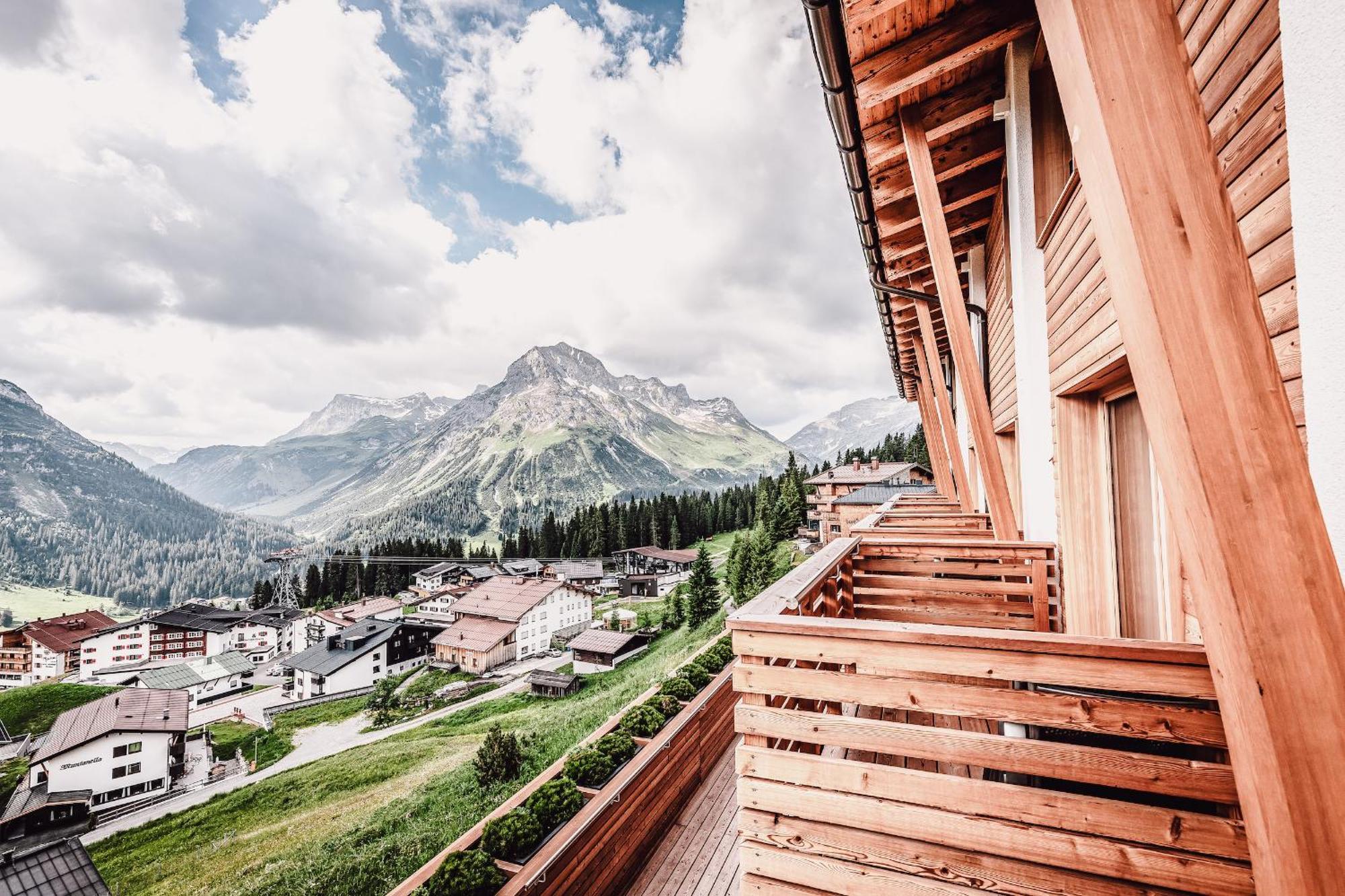 Hotel Goldener Berg เลคอัมอาร์ลแบร์ก ภายนอก รูปภาพ