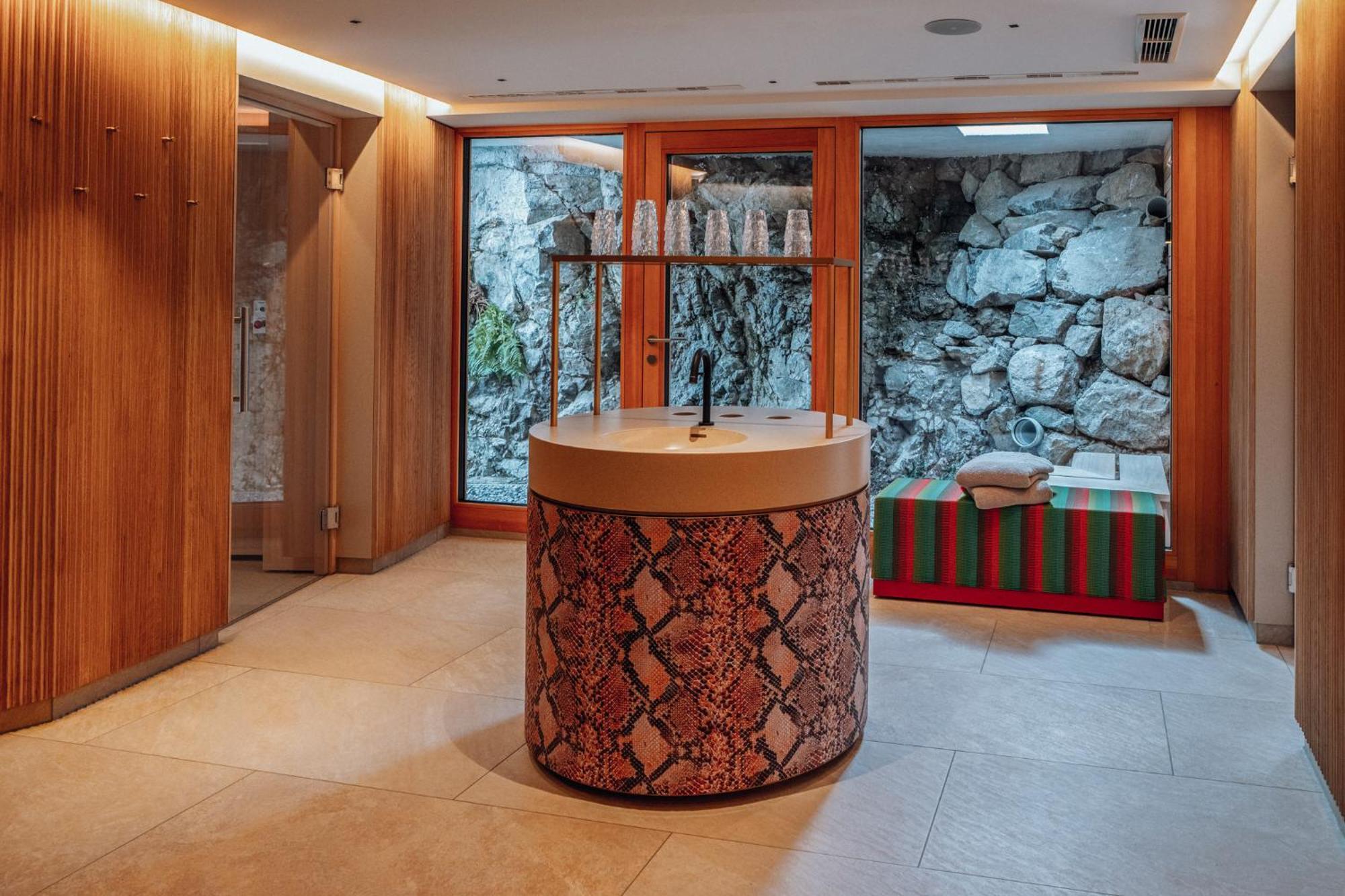 Hotel Goldener Berg เลคอัมอาร์ลแบร์ก ภายนอก รูปภาพ