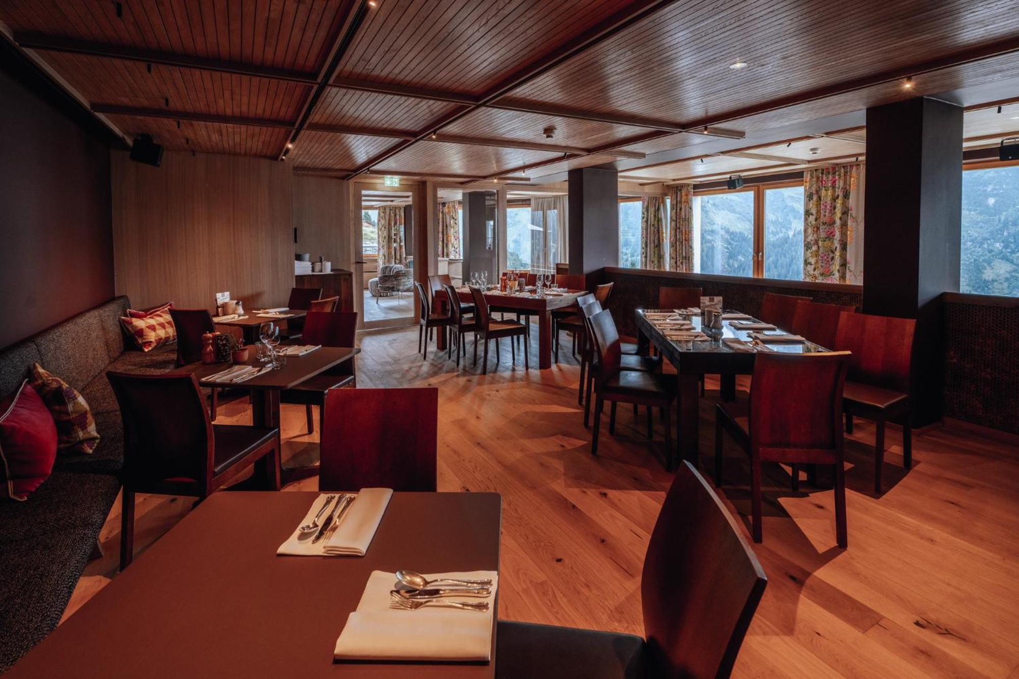 Hotel Goldener Berg เลคอัมอาร์ลแบร์ก ภายนอก รูปภาพ